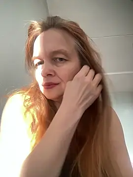 Snapshot of Susanel chatting on 25, 4, 2026 Susanel online show from 25, 4, 2026