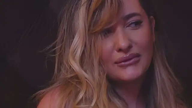 Snapshot of YaaraCollins chatting on 13, 12, 2024 YaaraCollins online show from 13, 12, 2024