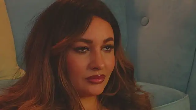 Snapshot of YaaraCollins chatting on 6, 2, 2025 YaaraCollins online show from 6, 2, 2025