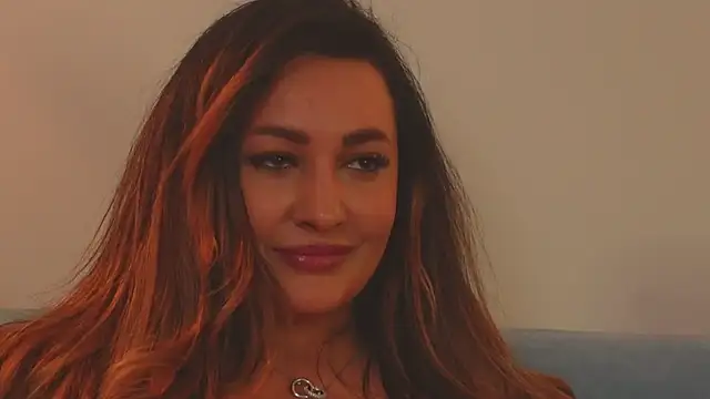 Snapshot of YaaraCollins chatting on 8, 3, 2025 YaaraCollins online show from 8, 3, 2025