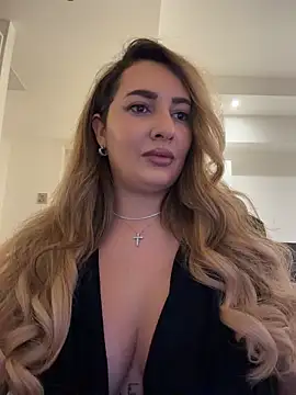 Snapshot of YaaraCollins chatting on 28, 2, 2026 YaaraCollins online show from 28, 2, 2026