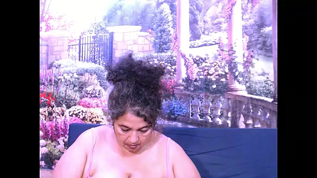 Snapshot of indianstar75 chatting on 13, 2, 2025 indianstar75 online show from 13, 2, 2025