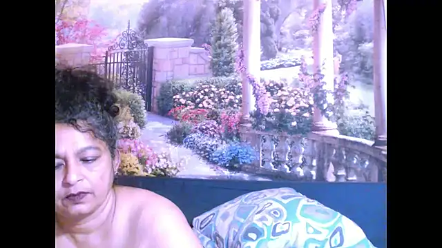 Snapshot of indianstar75 chatting on 18, 2, 2025 indianstar75 online show from 18, 2, 2025