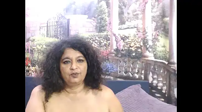 Snapshot of indianstar75 chatting on 8, 3, 2025 indianstar75 online show from 8, 3, 2025