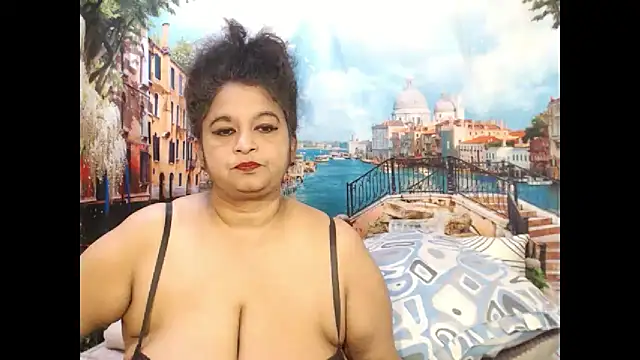 Snapshot of indianstar75 chatting on 1, 10, 2025 indianstar75 online show from 1, 10, 2025