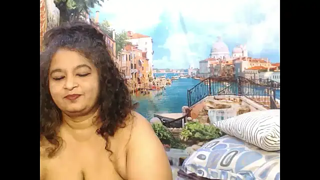 Snapshot of indianstar75 chatting on 13, 10, 2025 indianstar75 online show from 13, 10, 2025