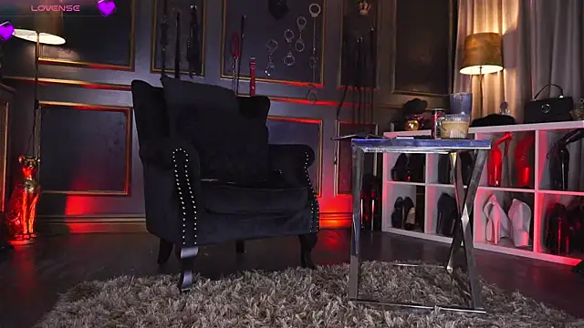 Snapshot of MissEmaDivine chatting on 11, 1, 2025 MissEmaDivine online show from 11, 1, 2025