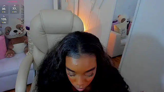Snapshot of zobe_love chatting on 18, 1, 2025 zobe love online show from 18, 1, 2025