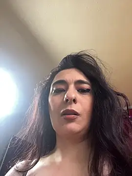 Curvy bigtitts online show from 10, 3, 2026