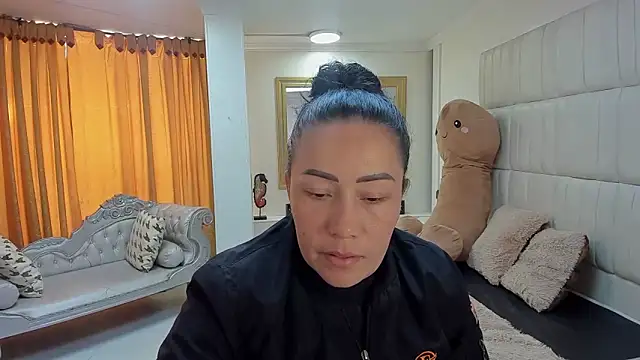 gaby trent online show from 5, 2, 2026