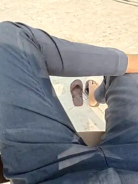 GUJJU GUJARATI online show from 8, 1, 2026