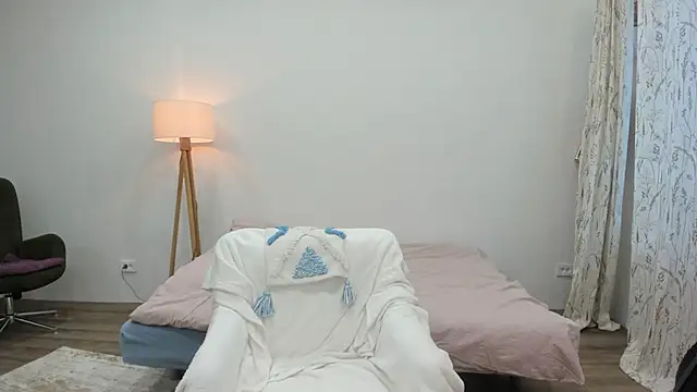 Alexisweet online show from 7, 11, 2025