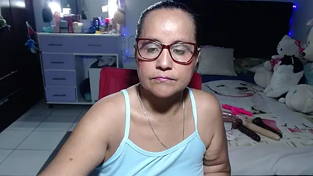pervert mommy  online show from 28, 6, 2026