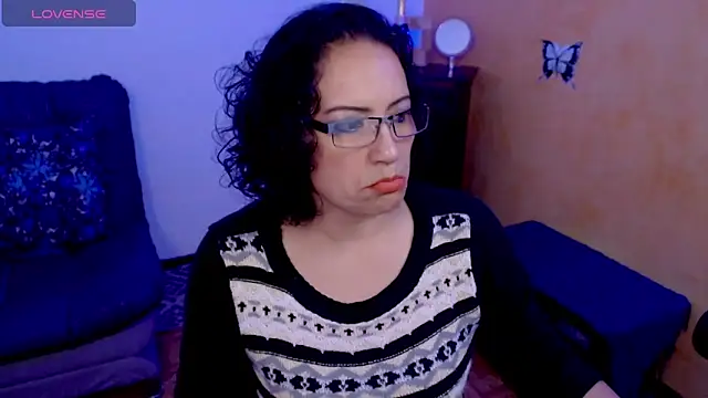 scarlet wet online show from 19, 12, 2024