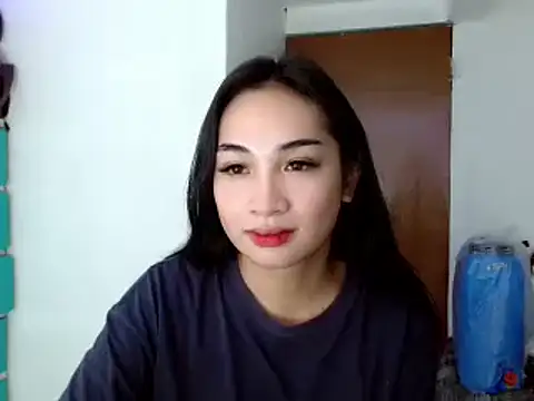 SweetLilly 18 online show from 13, 12, 2024