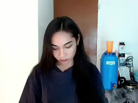 SweetLilly 18 online show from 1, 1, 2025