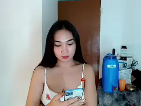 SweetLilly 18 online show from 3, 1, 2025