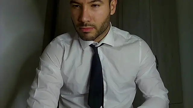 Justynn1 online show from 6, 4, 2026