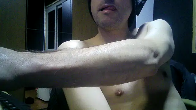 Snapshot of gauchors20 chatting on 2, 8, 2026 gauchors20 online show from 2, 8, 2026
