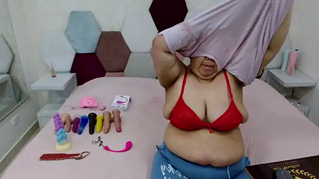 angel blue online show from 9, 4, 2026