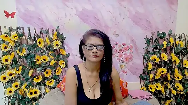 IndianAllure online show from 6, 1, 2026