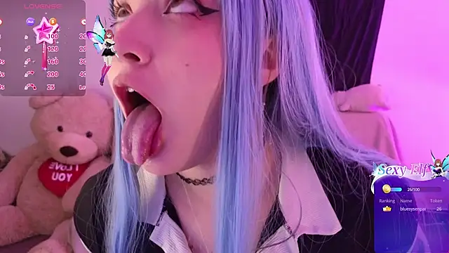 KuroChan420 online show from 3, 3, 2025