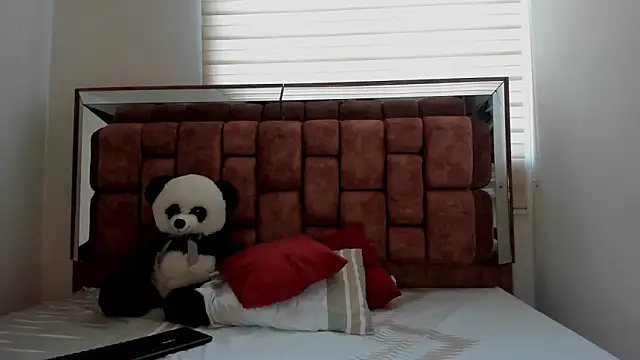 SexyCaitlynHot online show from 10, 12, 2024