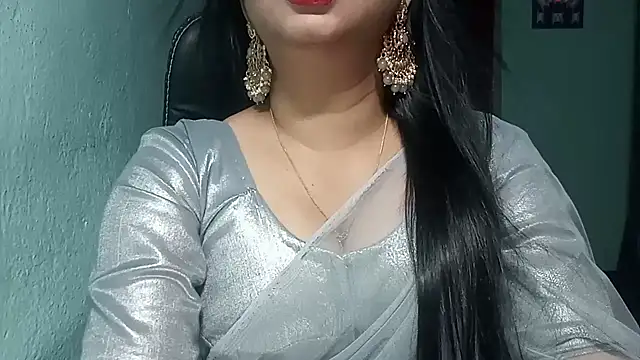 Snapshot of YourModhu chatting on 7, 11, 2025 YourModhu online show from 7, 11, 2025