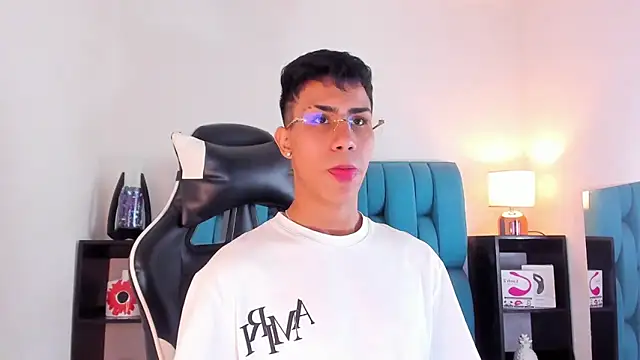 AlanNaughty online show from 24, 1, 2025