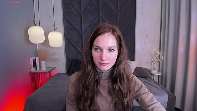 MirandaGlow online show from 8, 3, 2026