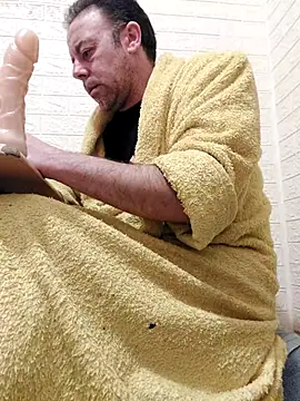 Snapshot of david_geam chatting on 12, 3, 2025 david geam online show from 12, 3, 2025