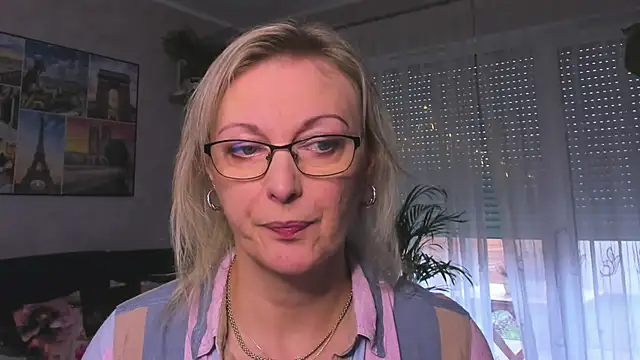 vanessa chat online show from 21, 1, 2025