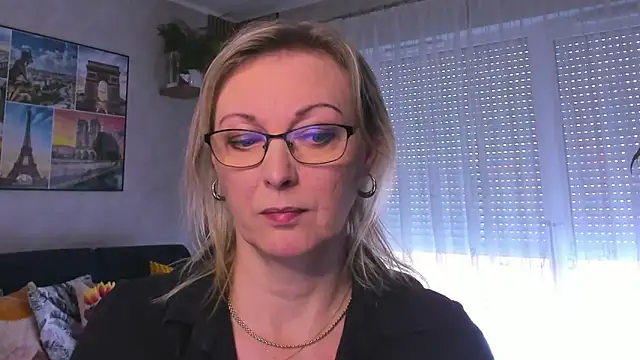 vanessa chat online show from 16, 2, 2025