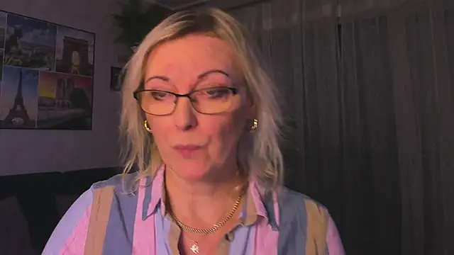 Snapshot of vanessa_chat chatting on 2, 2, 2026 vanessa chat online show from 2, 2, 2026