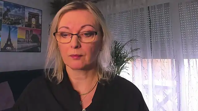 Snapshot of vanessa_chat chatting on 3, 2, 2026 vanessa chat online show from 3, 2, 2026