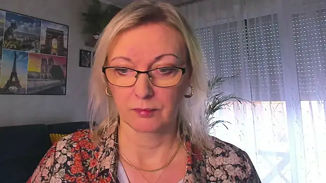 Snapshot of vanessa_chat chatting on 9, 2, 2026 vanessa chat online show from 9, 2, 2026