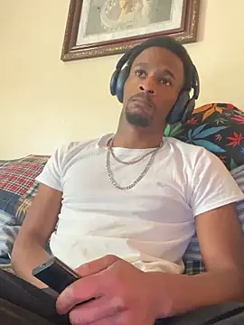 Tristris100 online show from 10, 9, 2025