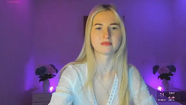 AnnaCarrera online show from 13, 1, 2025