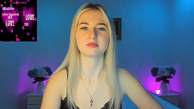 AnnaCarrera online show from 18, 2, 2025