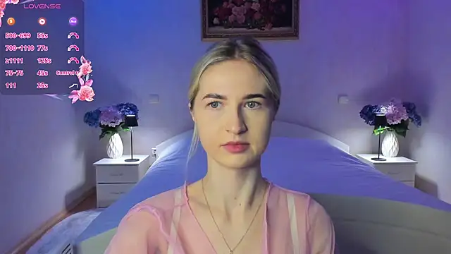 AnnaCarrera online show from 15, 4, 2026