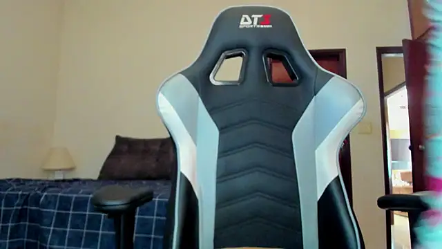 lannasantiago online show from 22, 10, 2025