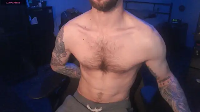 SexxxyLouis online show from 3, 11, 2025