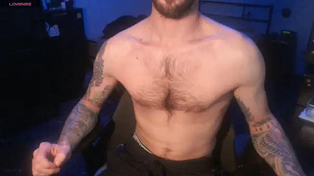 SexxxyLouis online show from 5, 11, 2025