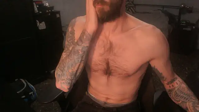 Snapshot of SexxxyLouis chatting on 2, 3, 2026 SexxxyLouis online show from 2, 3, 2026