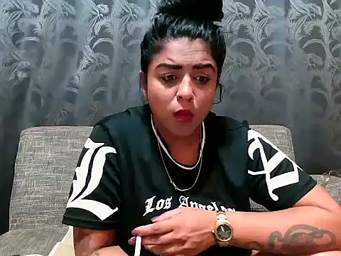 indianishkq7 online show from 1, 2, 2025