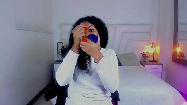 Snapshot of Ellie_Alves chatting on 5, 2, 2025 Ellie Alves online show from 5, 2, 2025