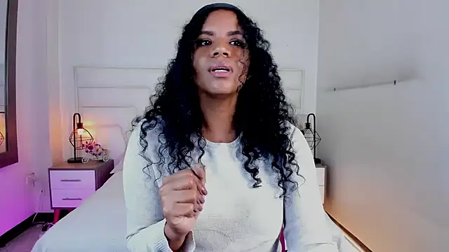 Snapshot of Ellie_Alves chatting on 18, 2, 2025 Ellie Alves online show from 18, 2, 2025