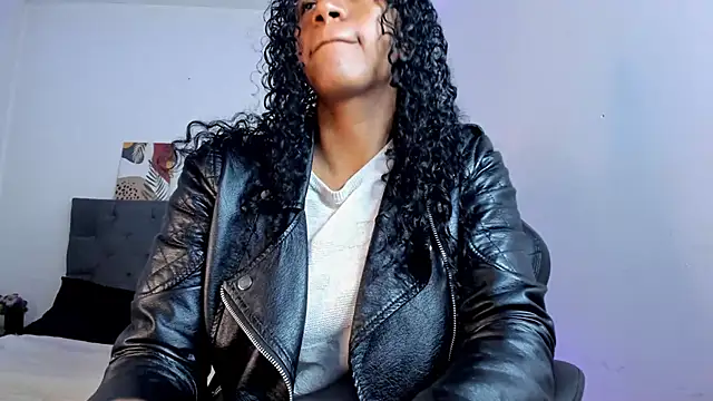 Snapshot of Ellie_Alves chatting on 7, 10, 2025 Ellie Alves online show from 7, 10, 2025