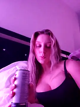 LilyOrion online show from 12, 9, 2025