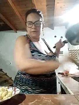 AyantiPonz79 online show from 12, 4, 2026